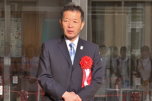 横戸市長